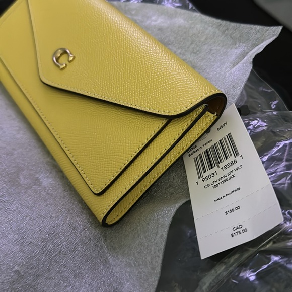 COACH | Wyn Crossgrain Leather Wallet In Retro Yellow - Picture 7 of 9